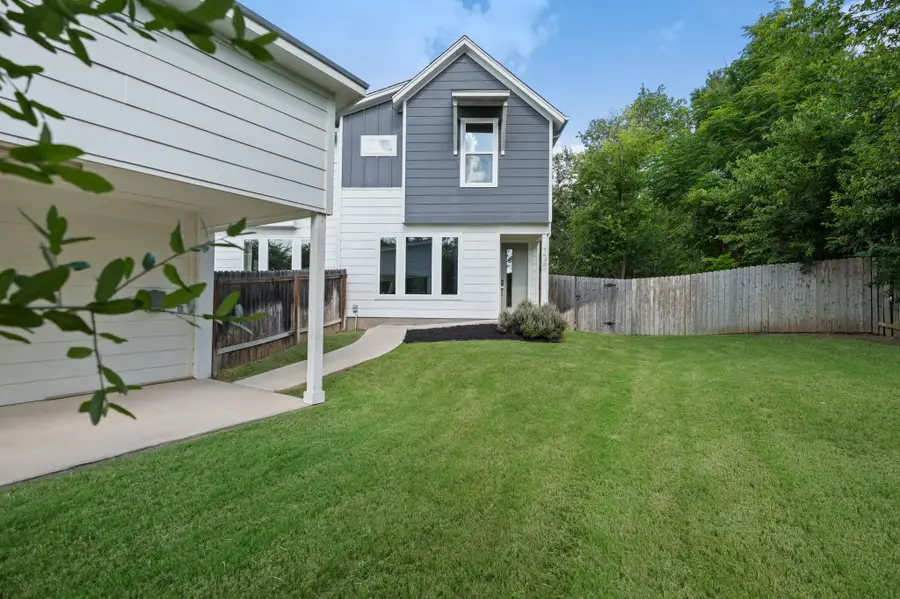 1932 Bunche Rd, Austin, TX 78721 - #3
