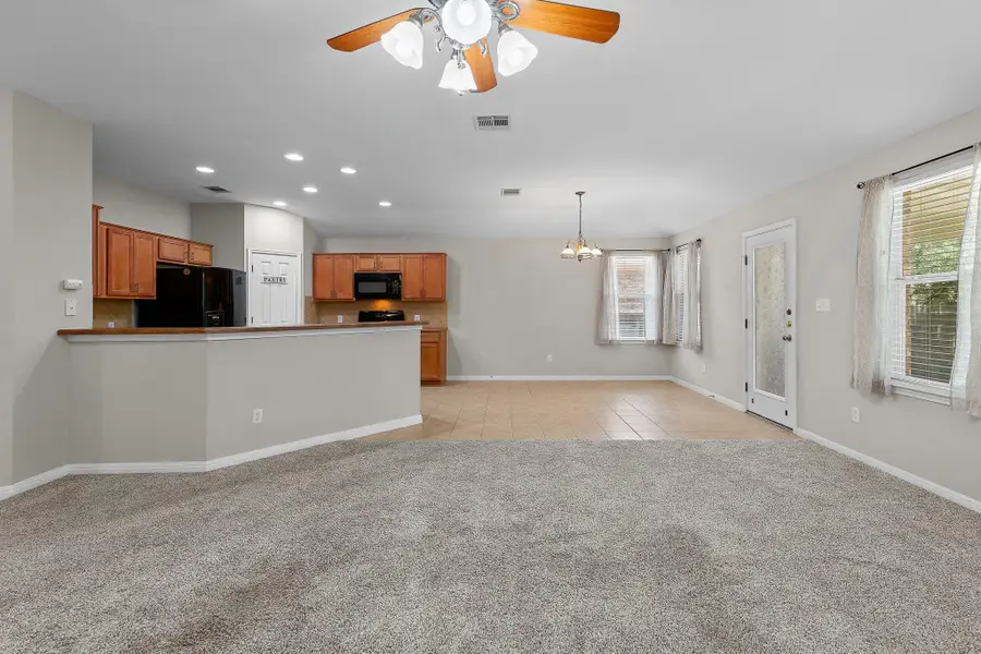 110 Walnut Creek Dr, Cedar Park, TX 78613 - #2