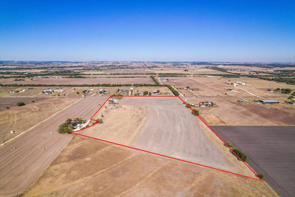 958 County Road 124, Georgetown, TX 78626 - Image #1