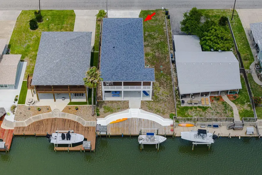 125 Port Ave, Rockport, TX 78382 - #3