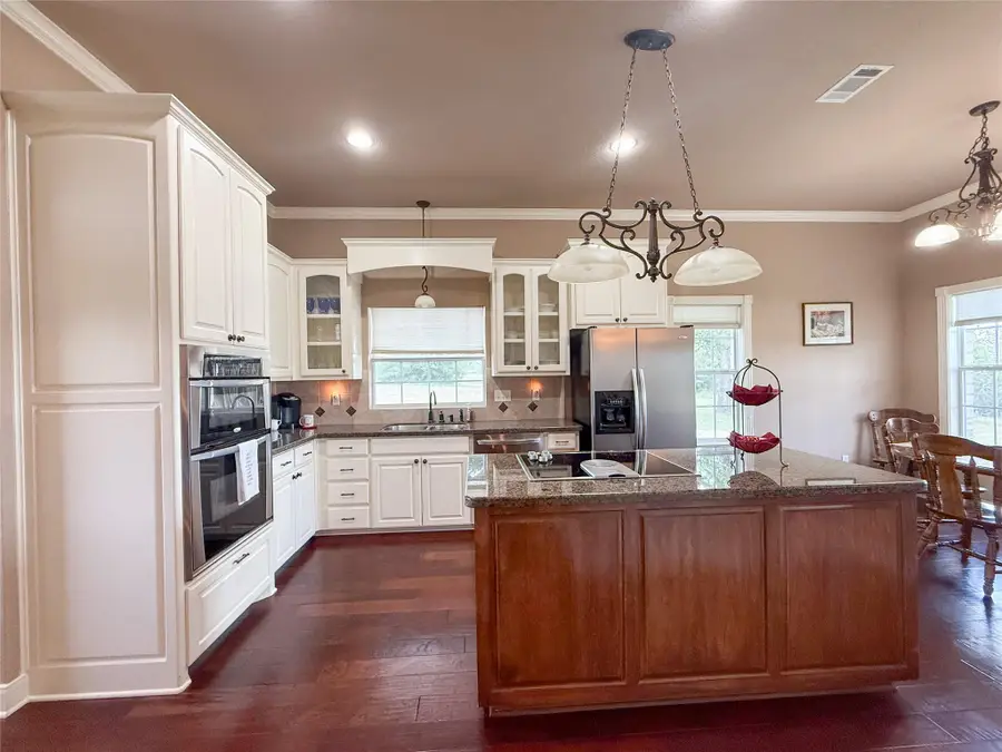 1611 W Fm 696, Lexington, TX 78947 - #2