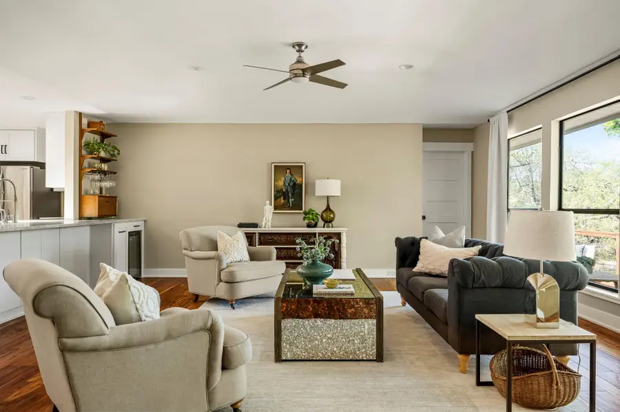 1701 Cresthaven Dr, Austin, TX 78704 - #3