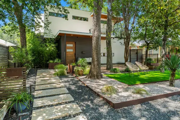 1707 Willow St, Austin, TX 78702