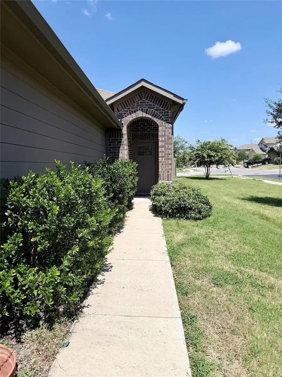 13940 Heywood Dr, Pflugerville, TX 78660 - #3