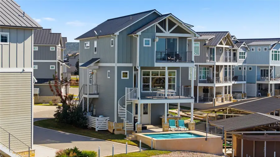 321 Island Cir, Kingsland, TX 78639 - Image #2