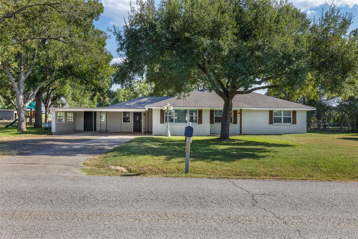 1906 Gun And Rod Rd, Brenham, TX 77833 - Image #1
