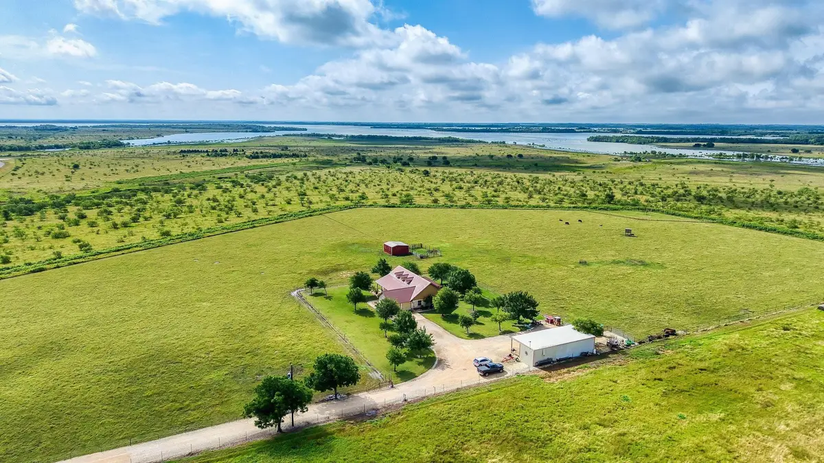 19000 Fm 971, Granger, TX 76530 - #1