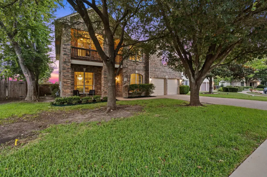 2126 Clear Lake Pl, Round Rock, TX 78665 - #2