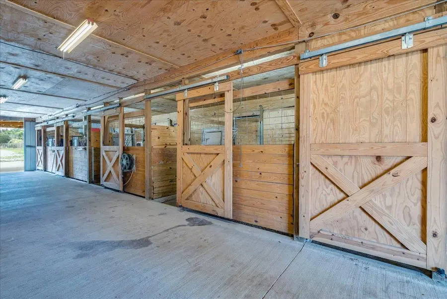 1409 Orchard Dr, Leander, TX 78641 - #2