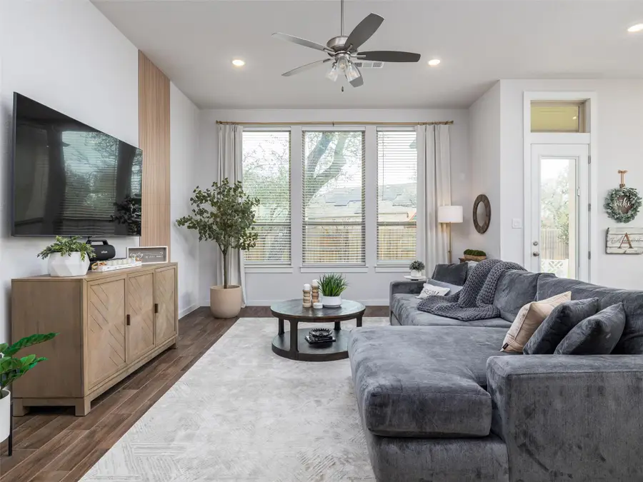 860 Whitetail Dr, Round Rock, TX 78681 - #2