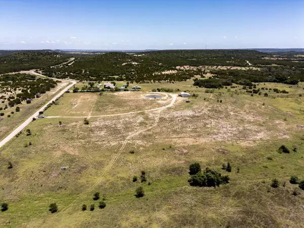 812 County Road 3295, Copperas Cove, TX 76522