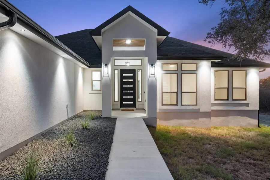 137 Granitecastle Dr, Granite Shoals, TX 78654 - Image #2