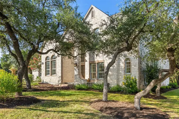 8215 Dark Ridge Cv, Austin, TX 78737