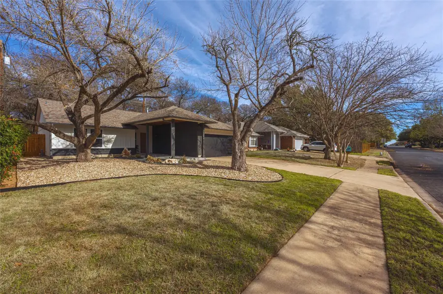 2404 Monarch Dr, Austin, TX 78748 - #2