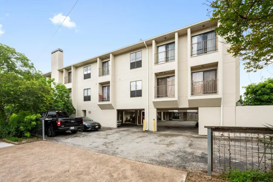 409 E 38th St #101, Austin, TX 78705 - #2