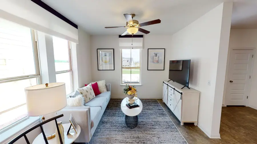 8113 Springsteen Dr, Austin, TX 78744 - #3