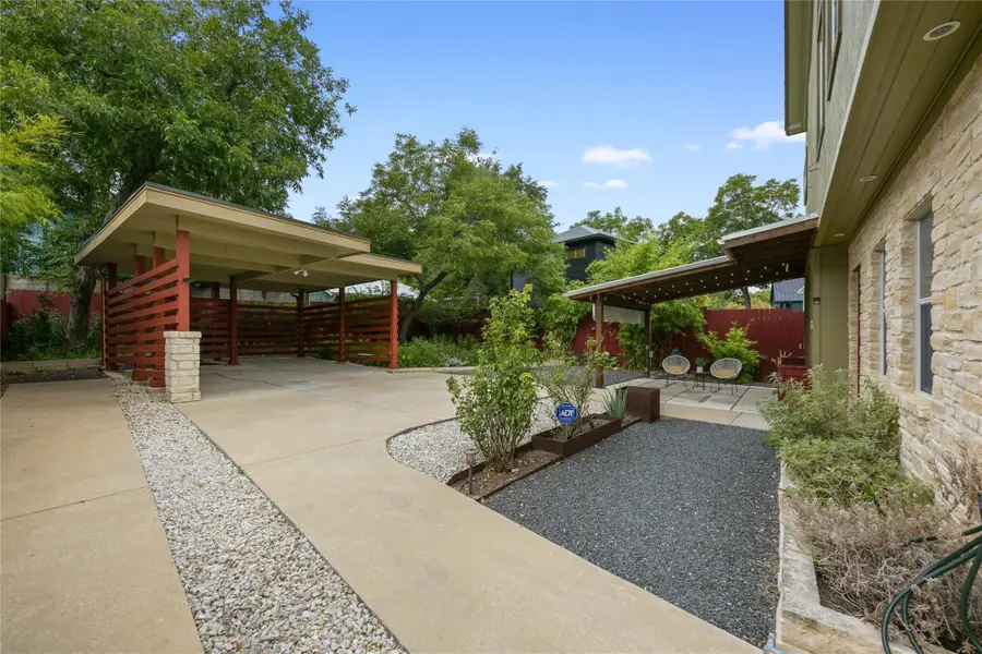 1612 S 3rd St #B, Austin, TX 78704 - #3