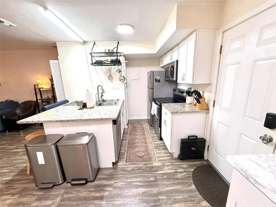 2413 Leon Street #108, Austin, TX 78705 - Image #2