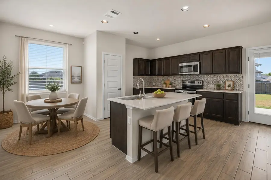 215 Lake Placid Run, Elgin, TX 78621 - #2