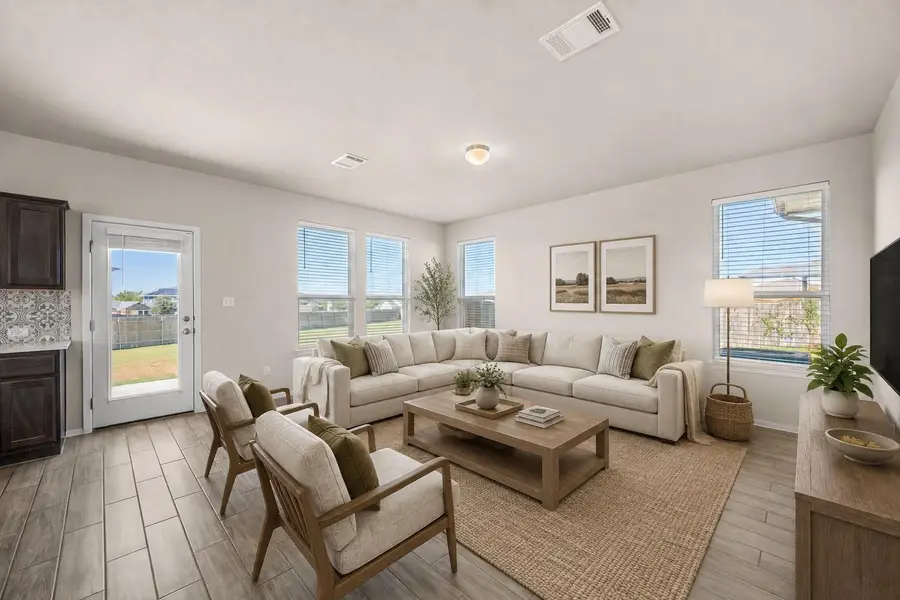 215 Lake Placid Run, Elgin, TX 78621 - #3