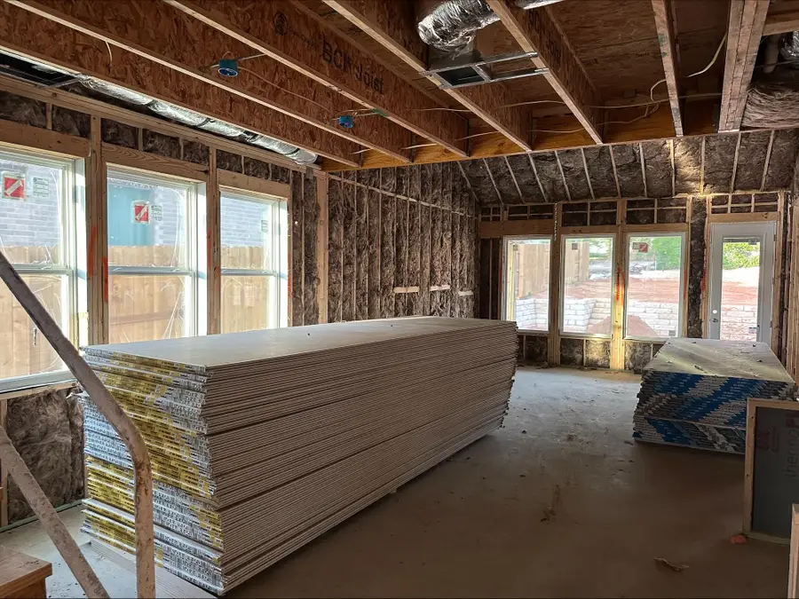 212 Spring Bluff Ln, Georgetown, TX 78628 - #3