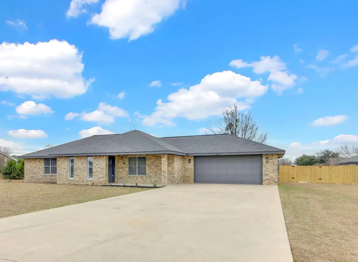 131 Meadow Valley Loop, Jarrell, TX 76537 - #1