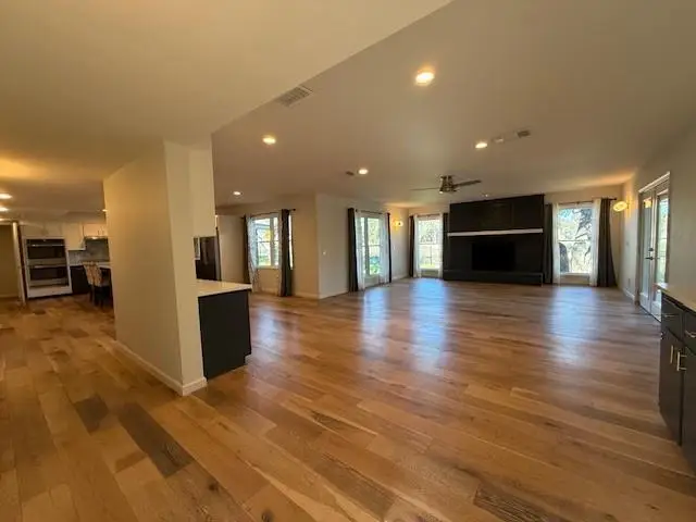 10104 Mandeville Cir, Austin, TX 78750 - Image #2