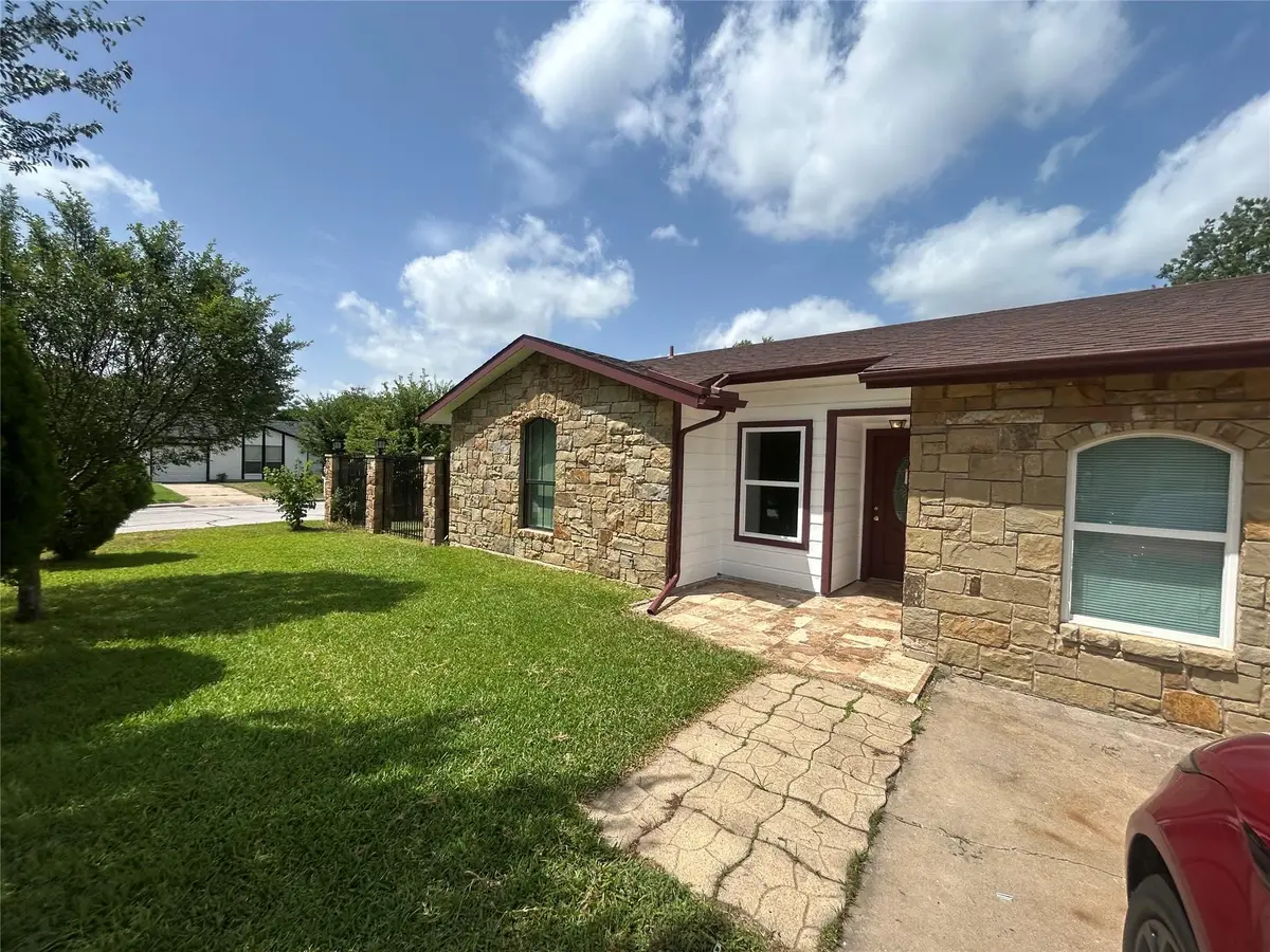 1909 Heathwood Cir, Round Rock, TX 78664 - #1
