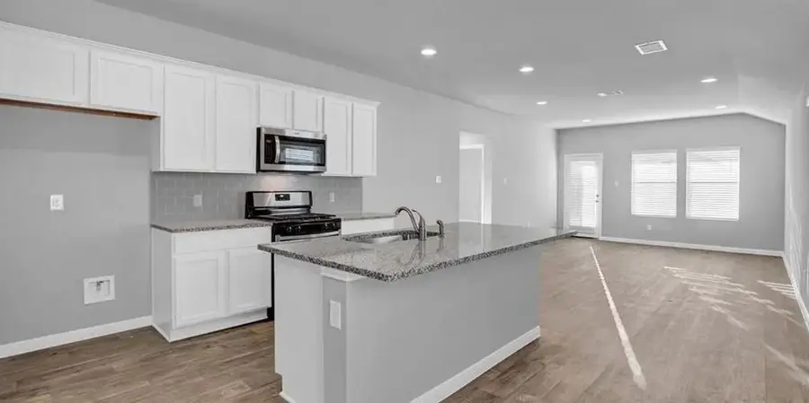 211 Hamilton Pool Ln, Bastrop, TX 78602 - #2