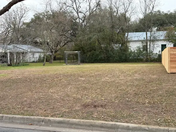 505 Elm St, Bastrop, TX 78602