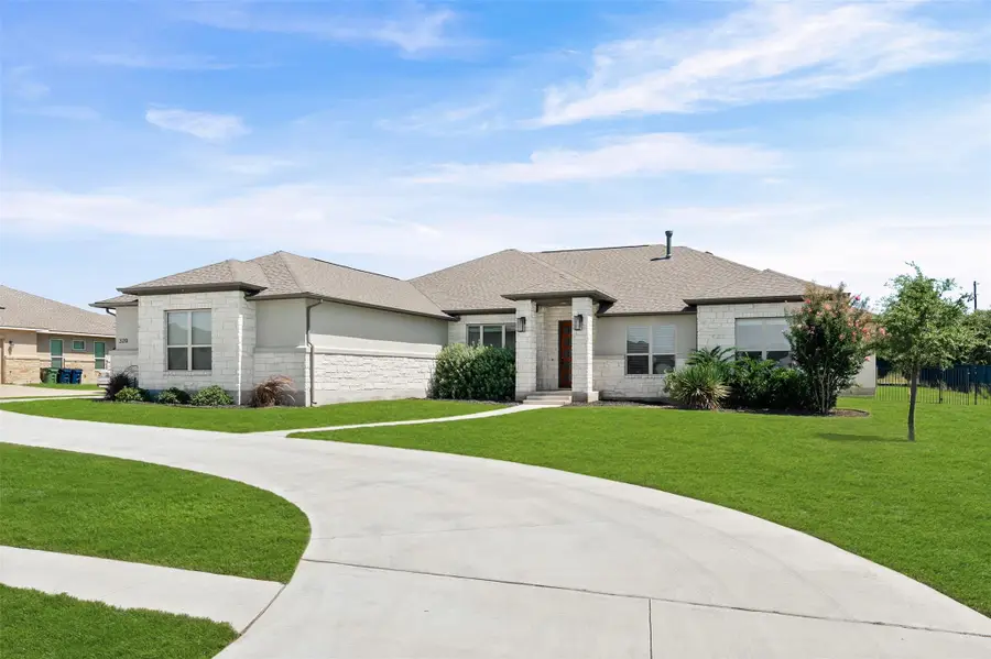 320 Buffalo Trl, Liberty Hill, TX 78642 - #2