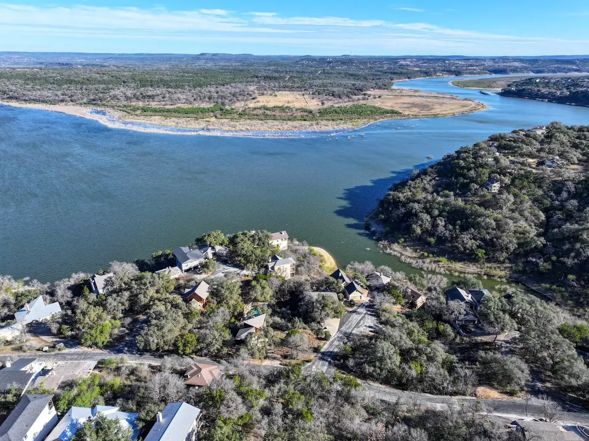 103 Center Cove Ii, Spicewood, TX 78669 - Image #1