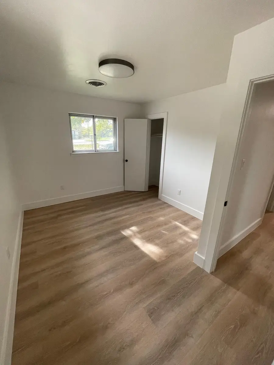 709 Pecan Valley Dr, Marble Falls, TX 78654 - #3