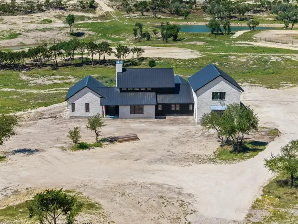 3300 Rm-165, Dripping Springs, TX 78620