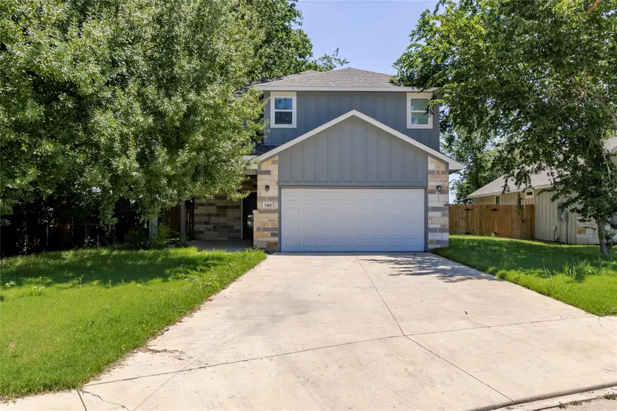 346 Webb St, Smithville, TX 78957 - #2