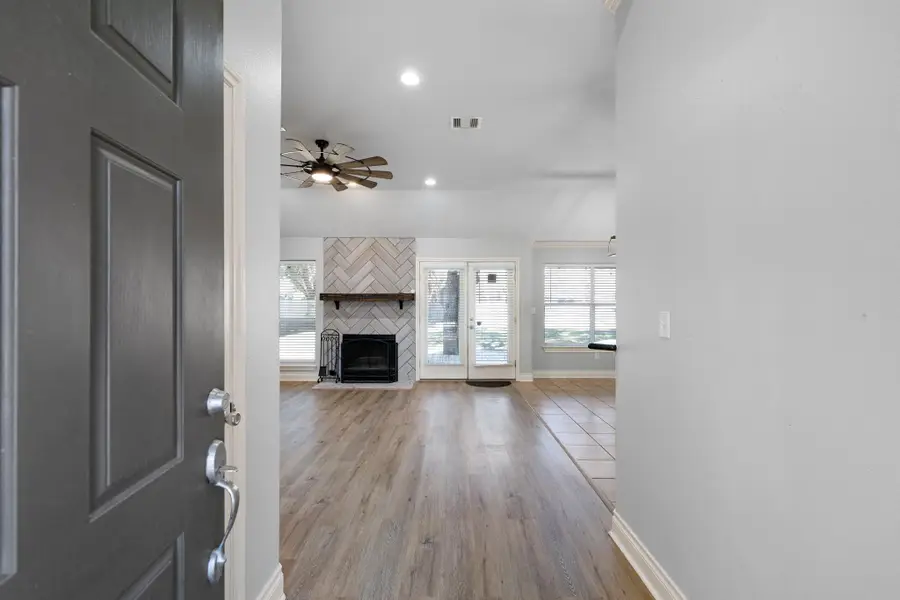 705 Trochta St, El Campo, TX 77437 - #2