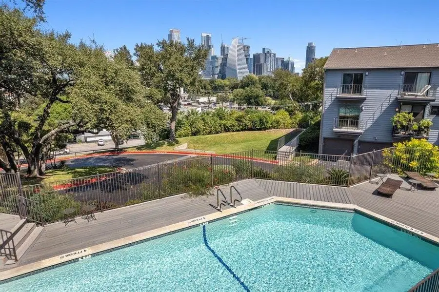 1501 W Barton Springs Rd #107, Austin, TX 78704 - Image #3