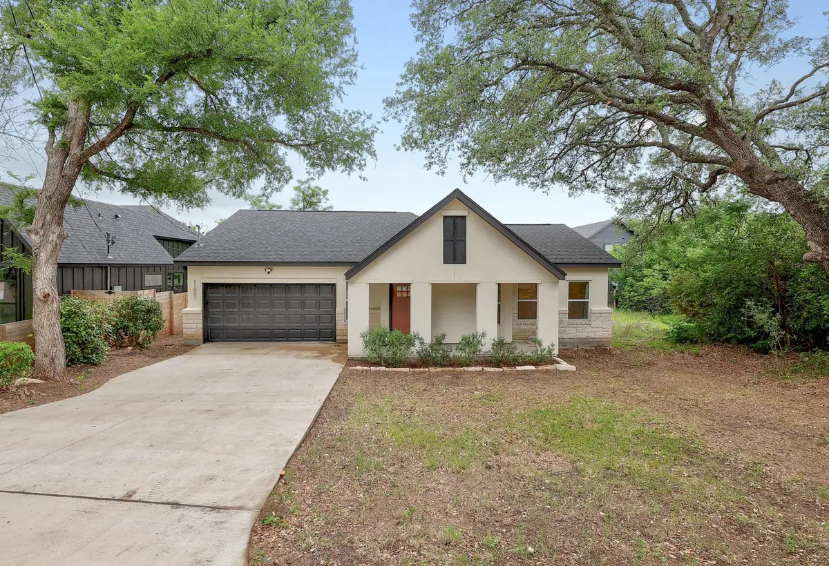 11001 4th St, Jonestown, TX 78645 - #1