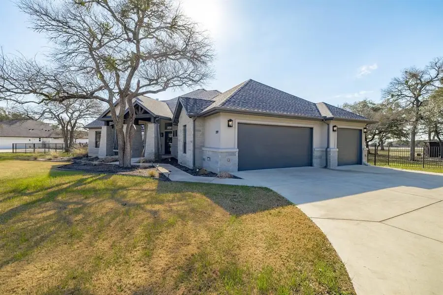 209 Oak Hill Dr, Liberty Hill, TX 78642 - #3