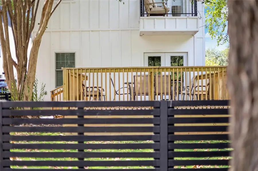 1111 W Annie St, Austin, TX 78704 - #2