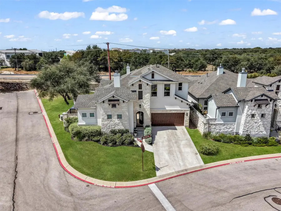 960 Indian Hawthorne Dr #V, Georgetown, TX 78628 - #3
