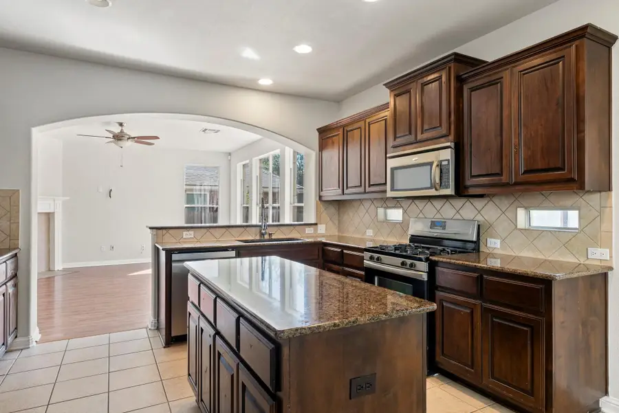 19505 Brue St, Pflugerville, TX 78660 - #2