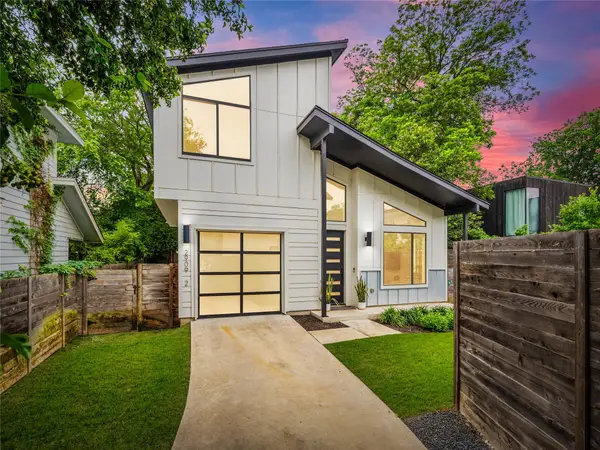 2909 E 3rd St #2, Austin, TX 78702