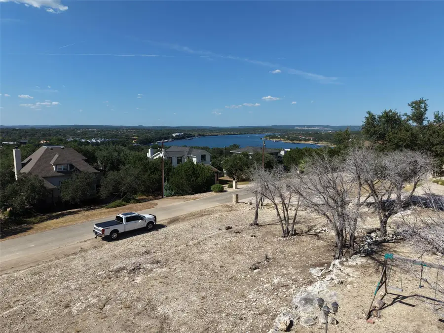 403 Sinclair Dr, Spicewood, TX 78669 - #2