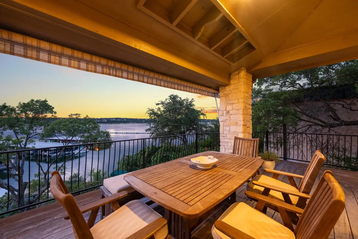 1005 Challenger, Lakeway, TX 78734 - #1