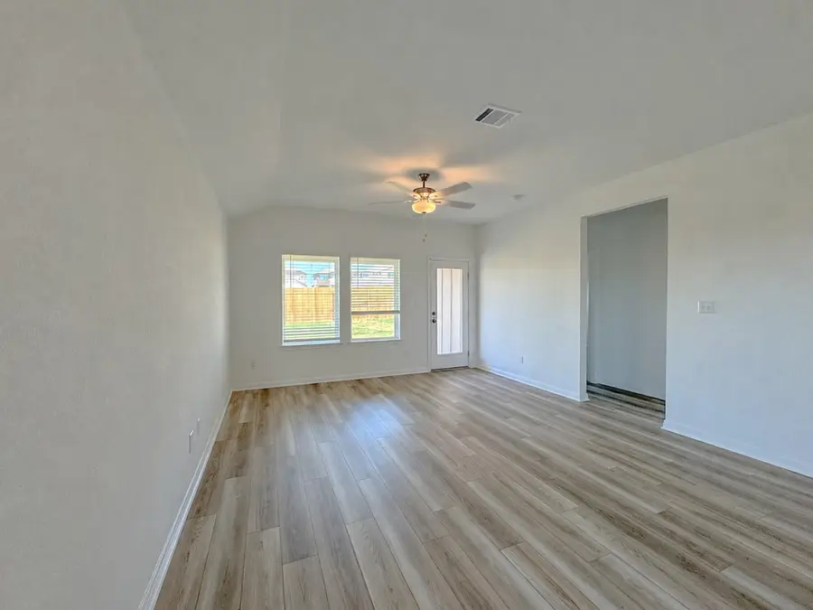 166 Jake Pine Dr, Buda, TX 78610 - #3