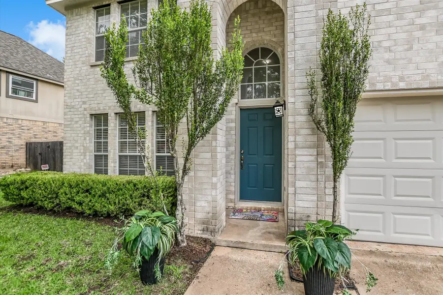 903 Creekmont Dr, Round Rock, TX 78681 - #2