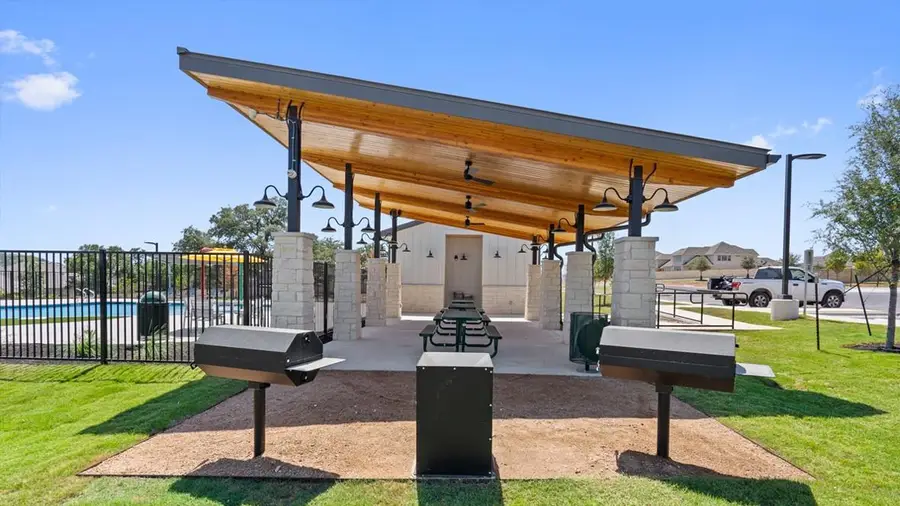 252 Rivers Edge Dr, Georgetown, TX 78628 - #3