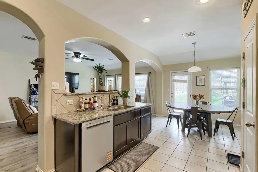 103 Buescher Cv, Hutto, TX 78634 - #3