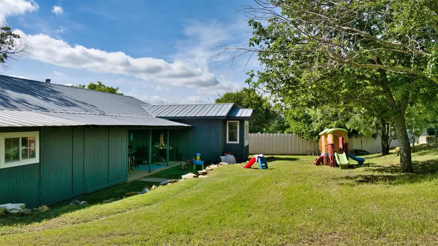 904 Bluebonnet Rd, Mason, TX 76856 - #3
